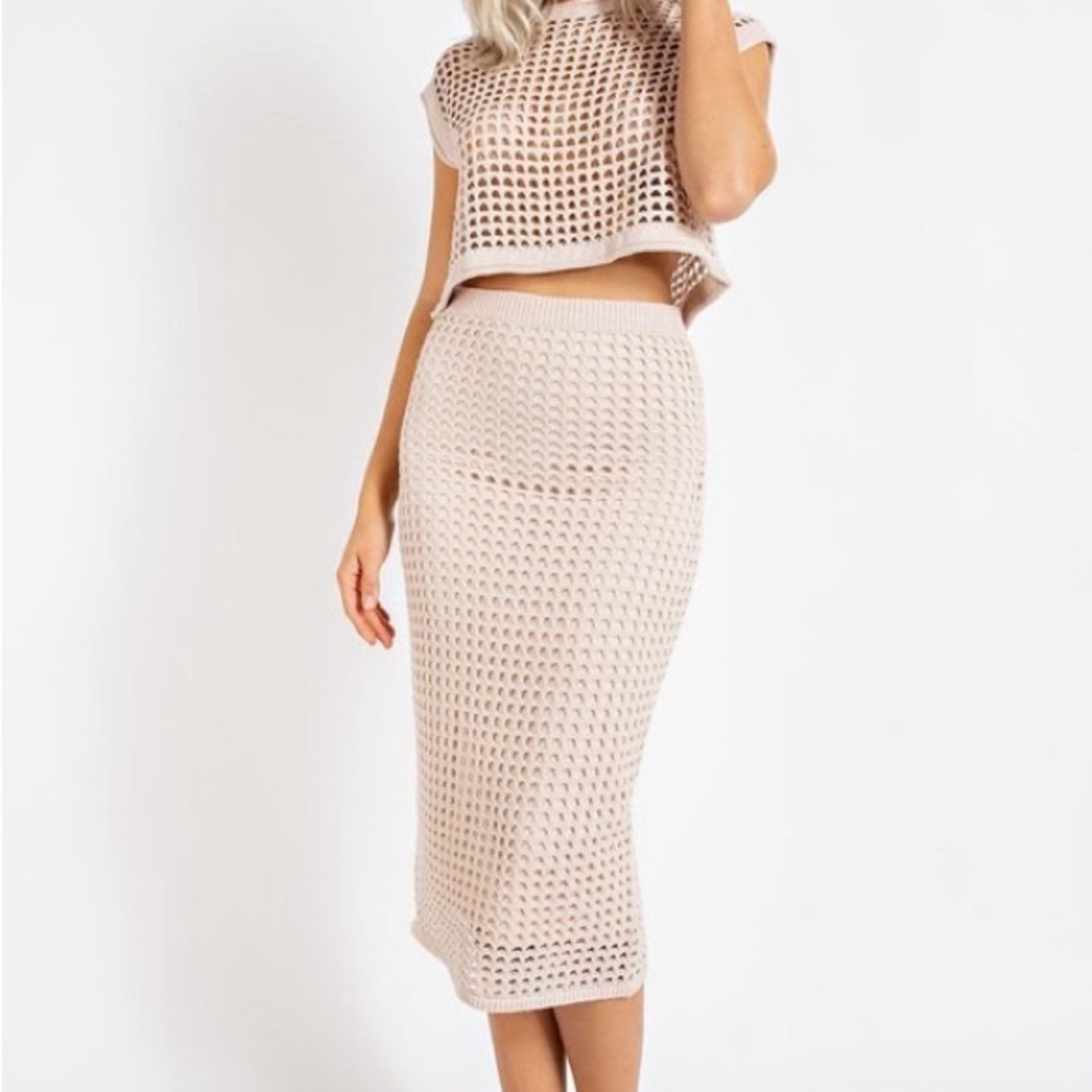 Elegant Cream Crochet skirt set is new
